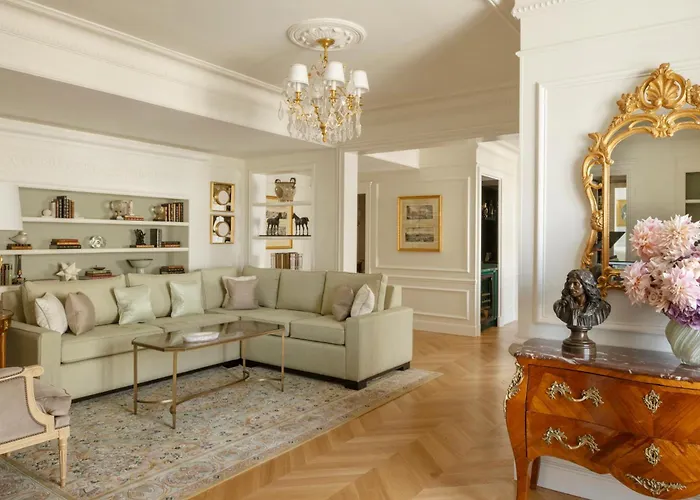 Hotel familiar: Four Seasons Hotel George V Paris