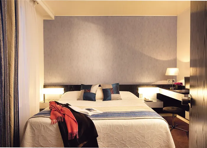 Hotel Alison