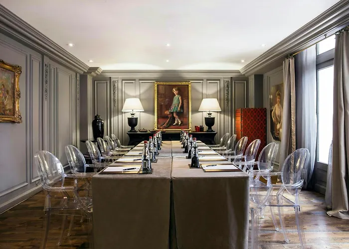 Central hotel: Castille Paris - Starhotels Collezione