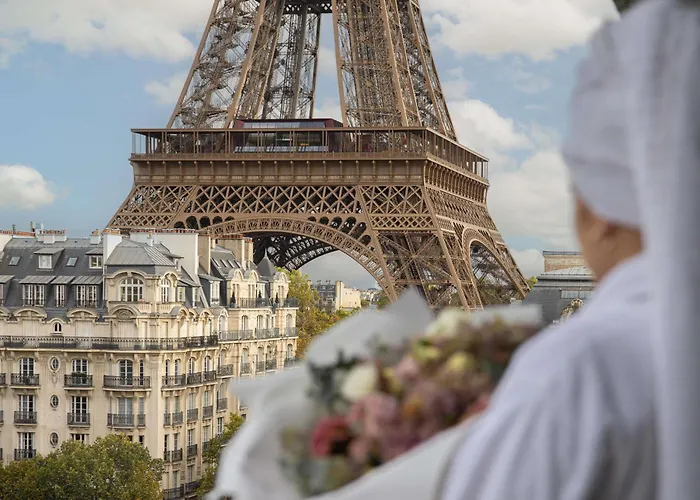 Pullman Tour Eiffel